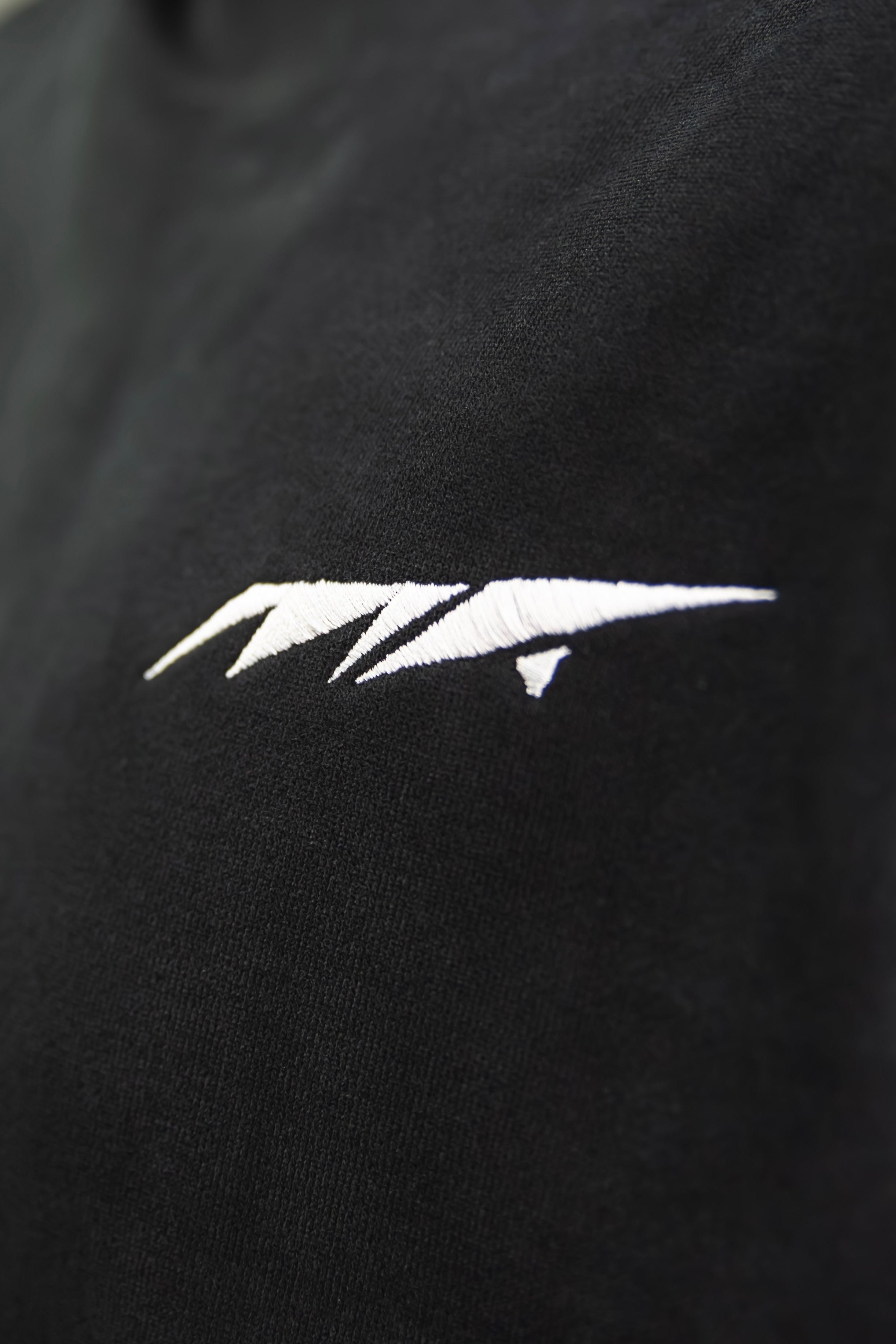 MEMBER HOODIE BLACK