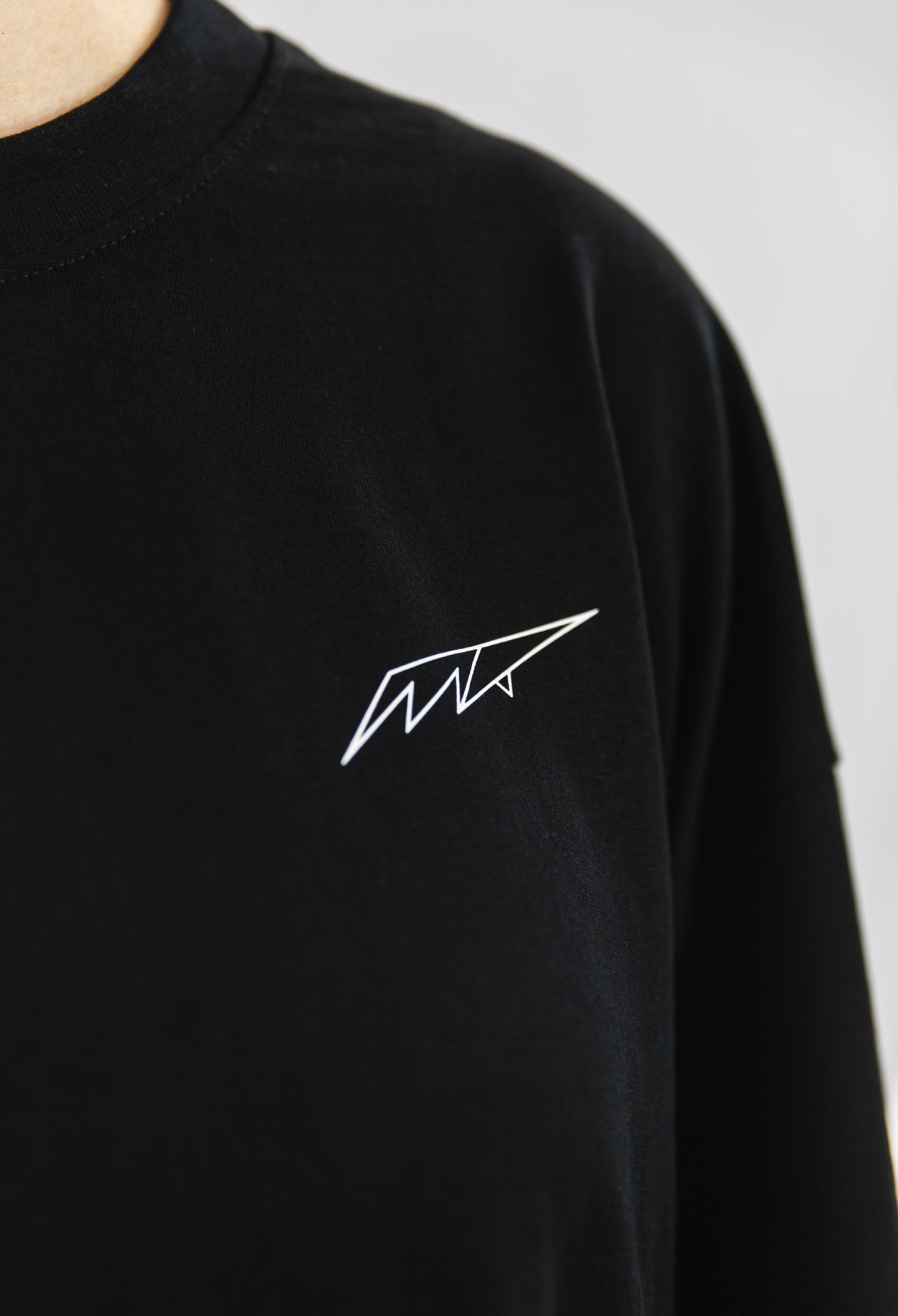 ERROR 777 TEE BLACK