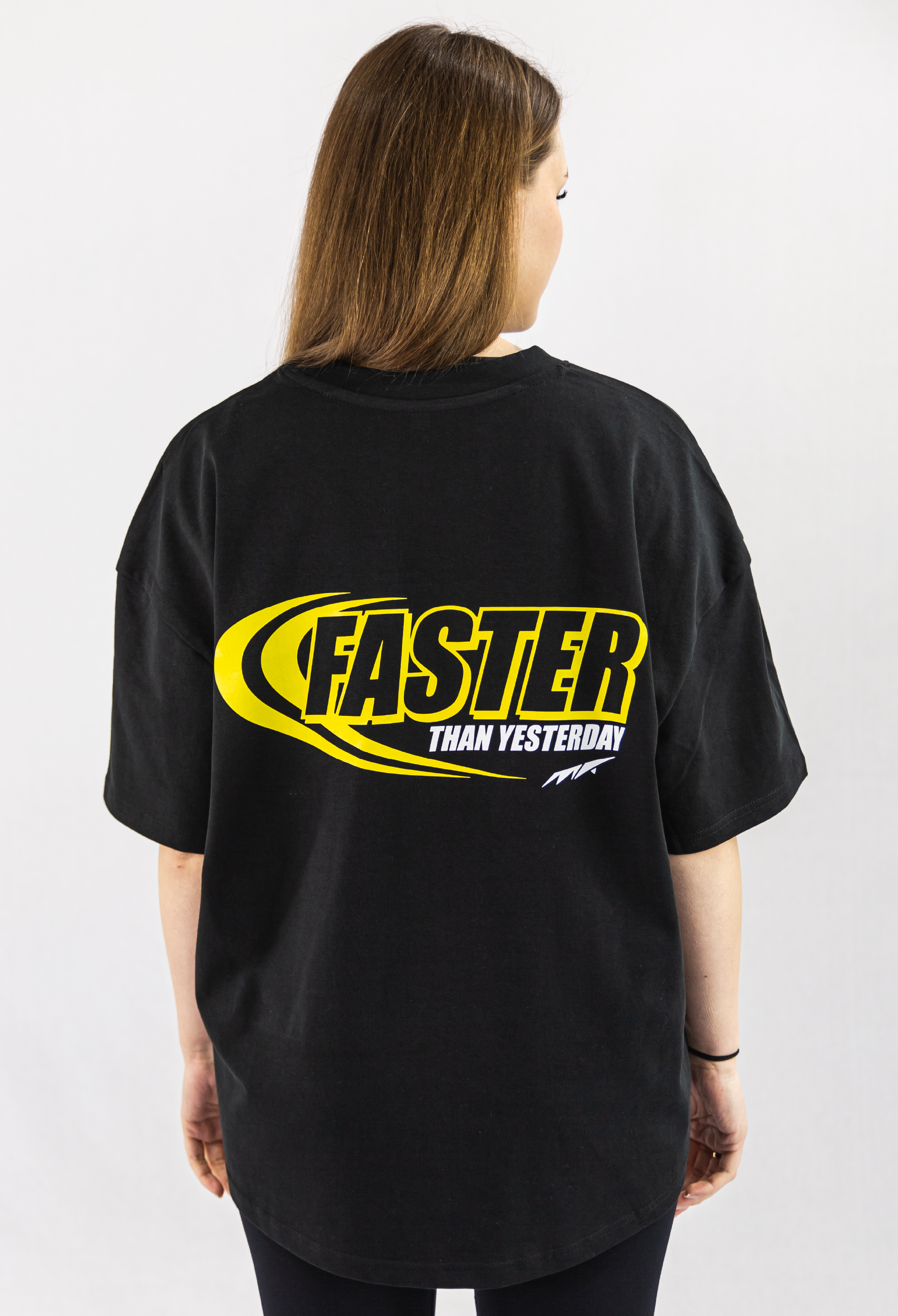 FASTER TEE BLACK