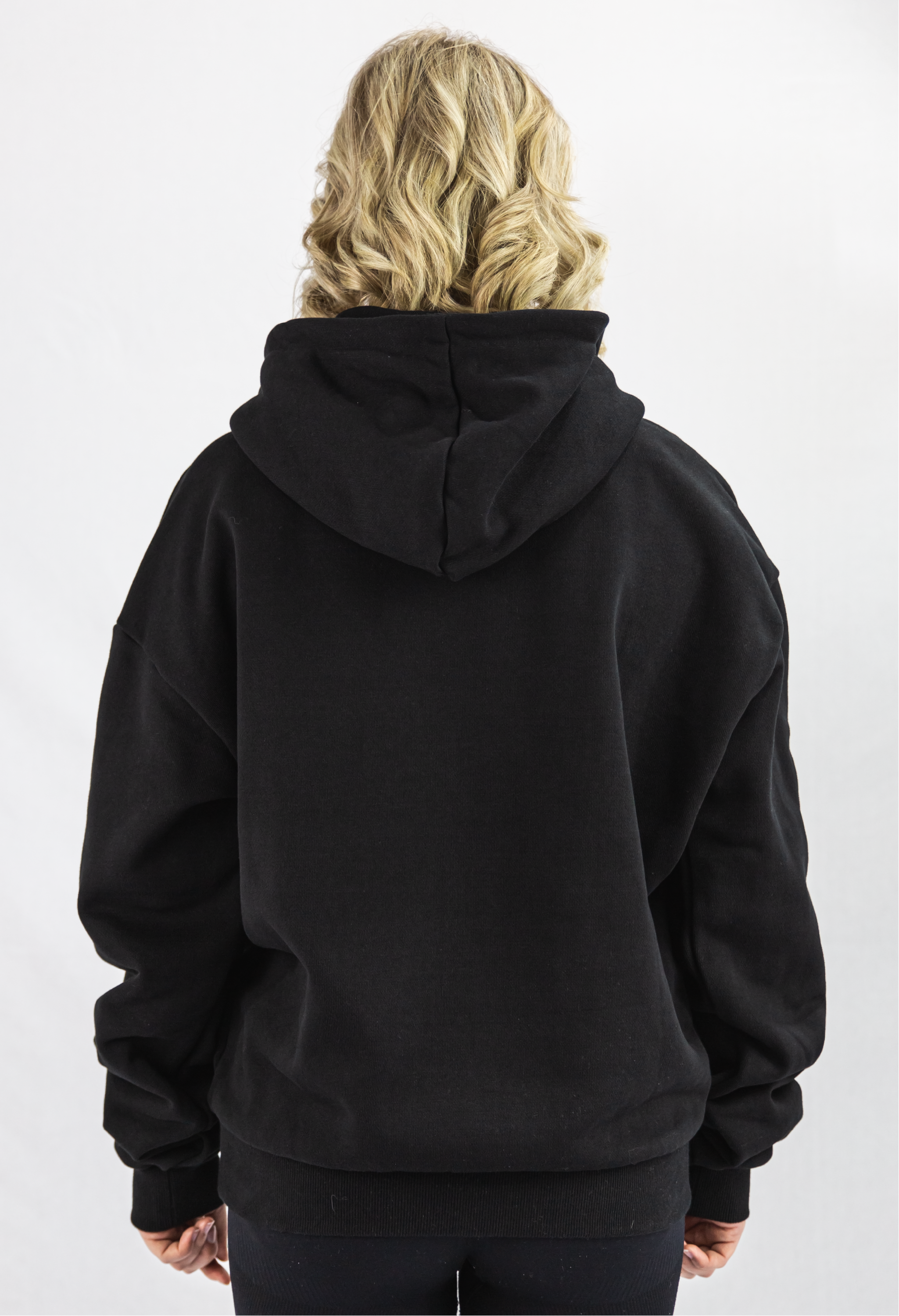 LOGO HOODIE BLACK